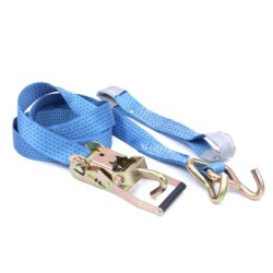 Load strap for attaching the car to the trailer